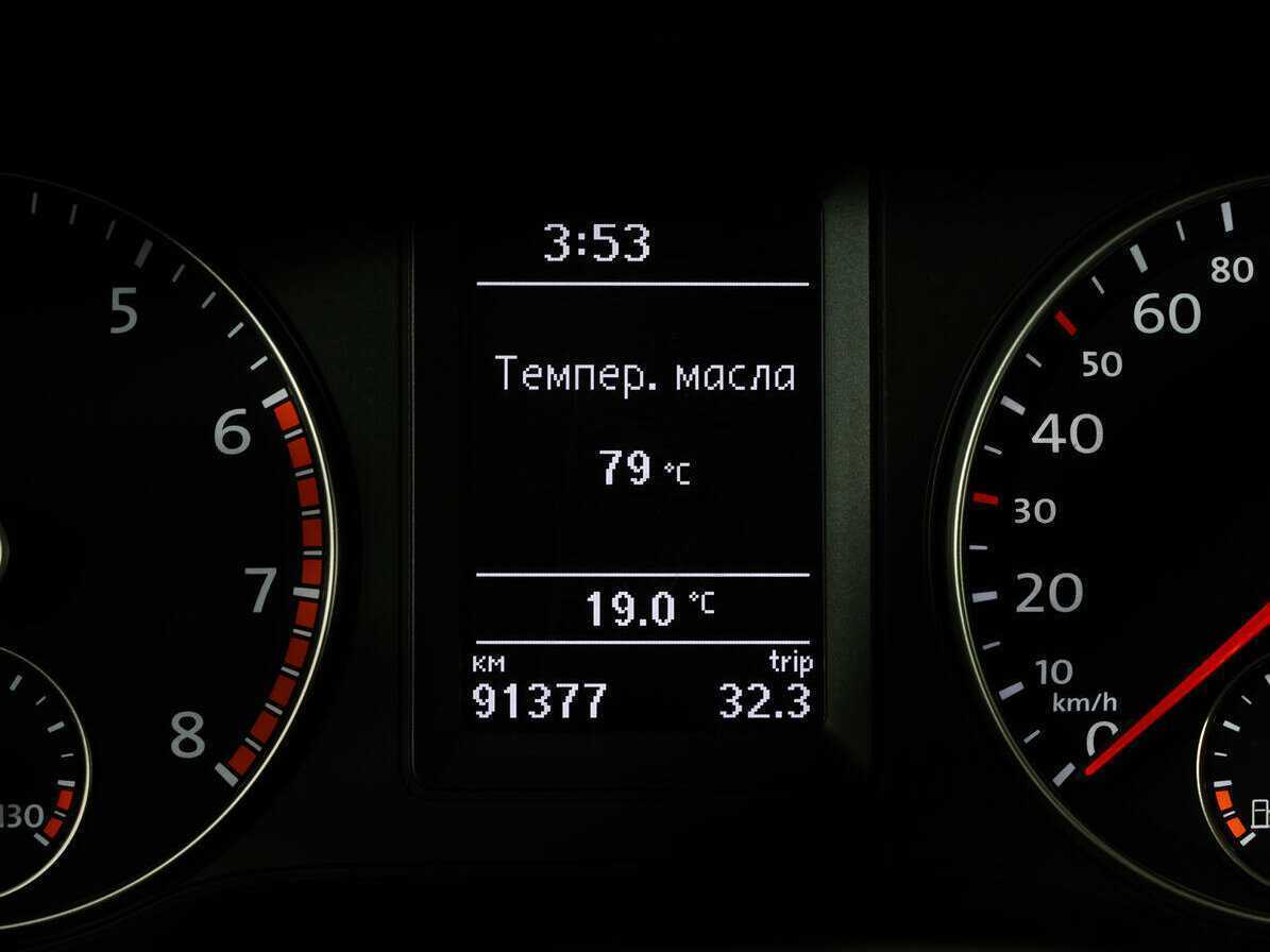 Volkswagen Jetta б/у, 2013, Механическая. Фото: #12