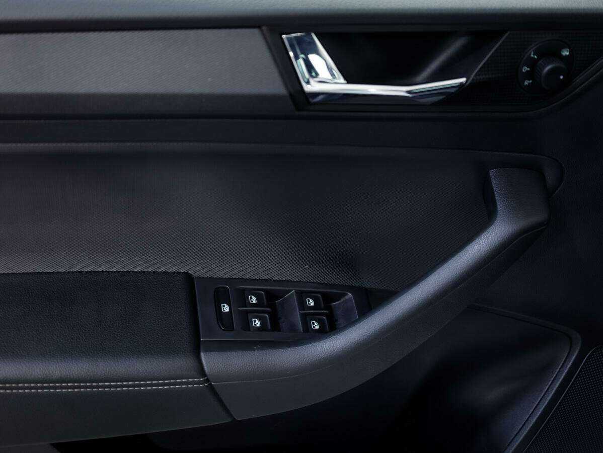 Skoda Rapid б/у, 2021, Механическая. Фото: #19