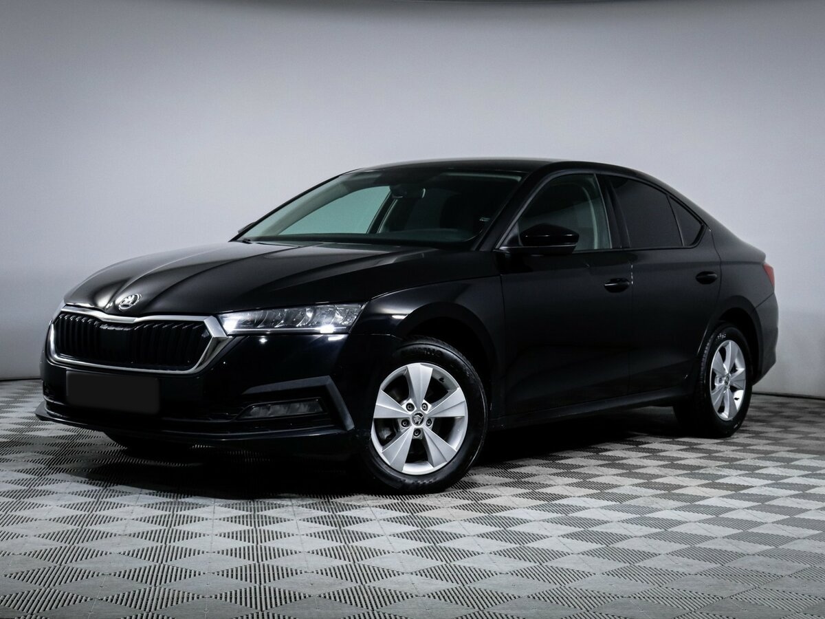 Skoda Octavia б/у, 2020, Роботизированная. Посмотреть фото