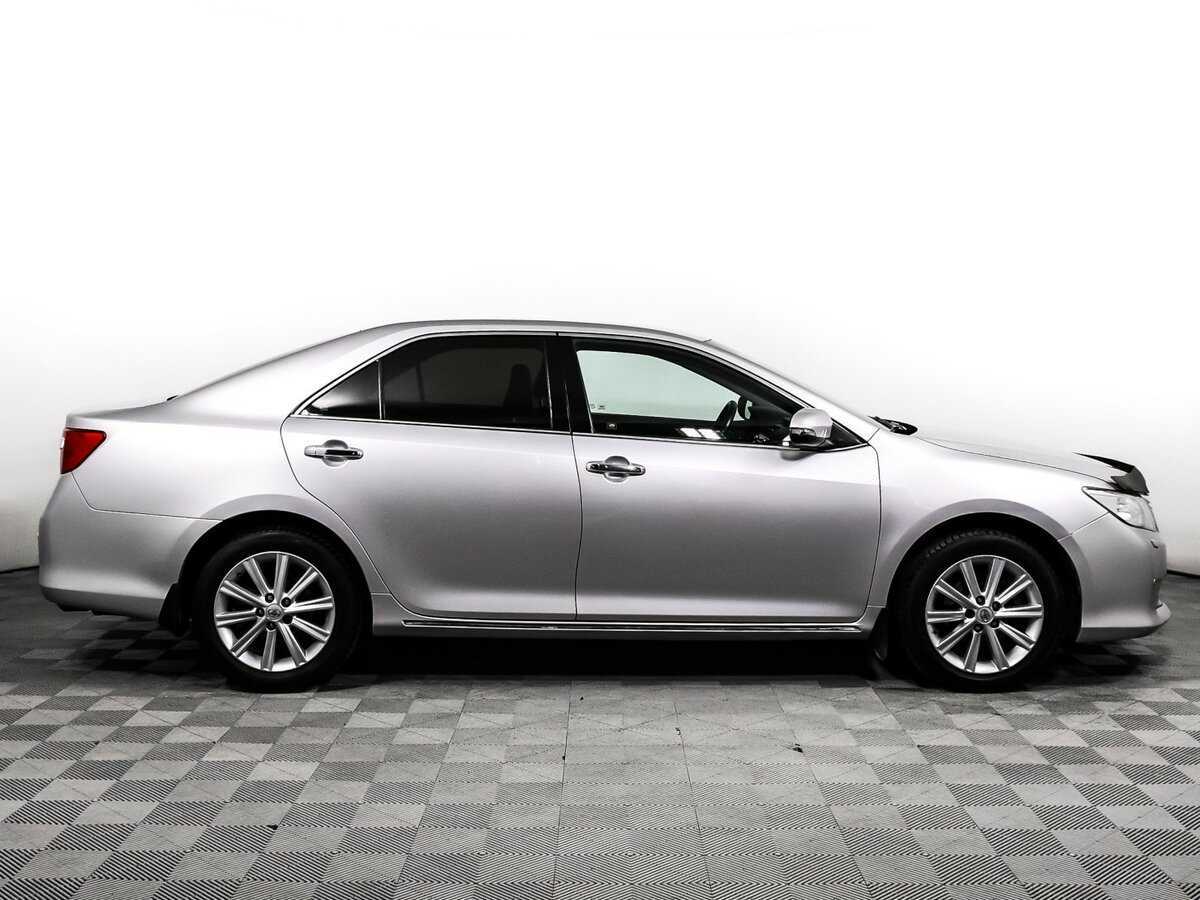 Toyota Camry б/у, 2014, Автоматическая. Фото: #3