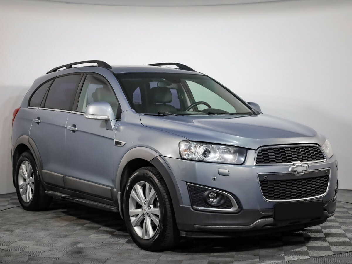 Chevrolet Captiva б/у, 2013, Автоматическая. Фото: #2