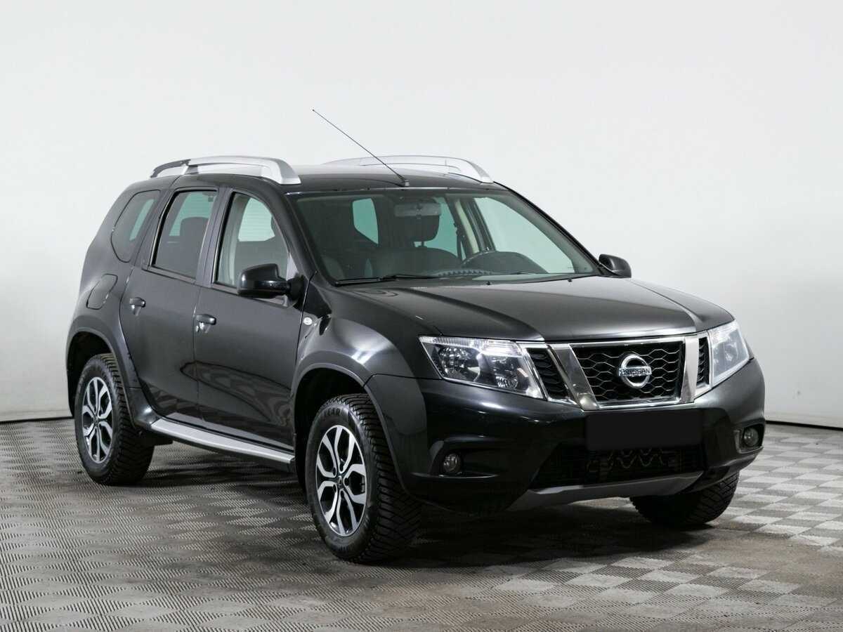 Nissan Terrano б/у, 2016, Автоматическая. Фото: #2