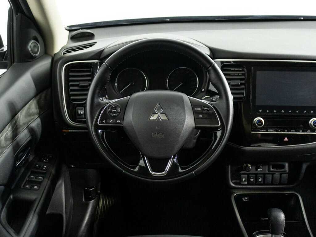 Mitsubishi Outlander б/у, 2021, Вариатор. Фото: #21