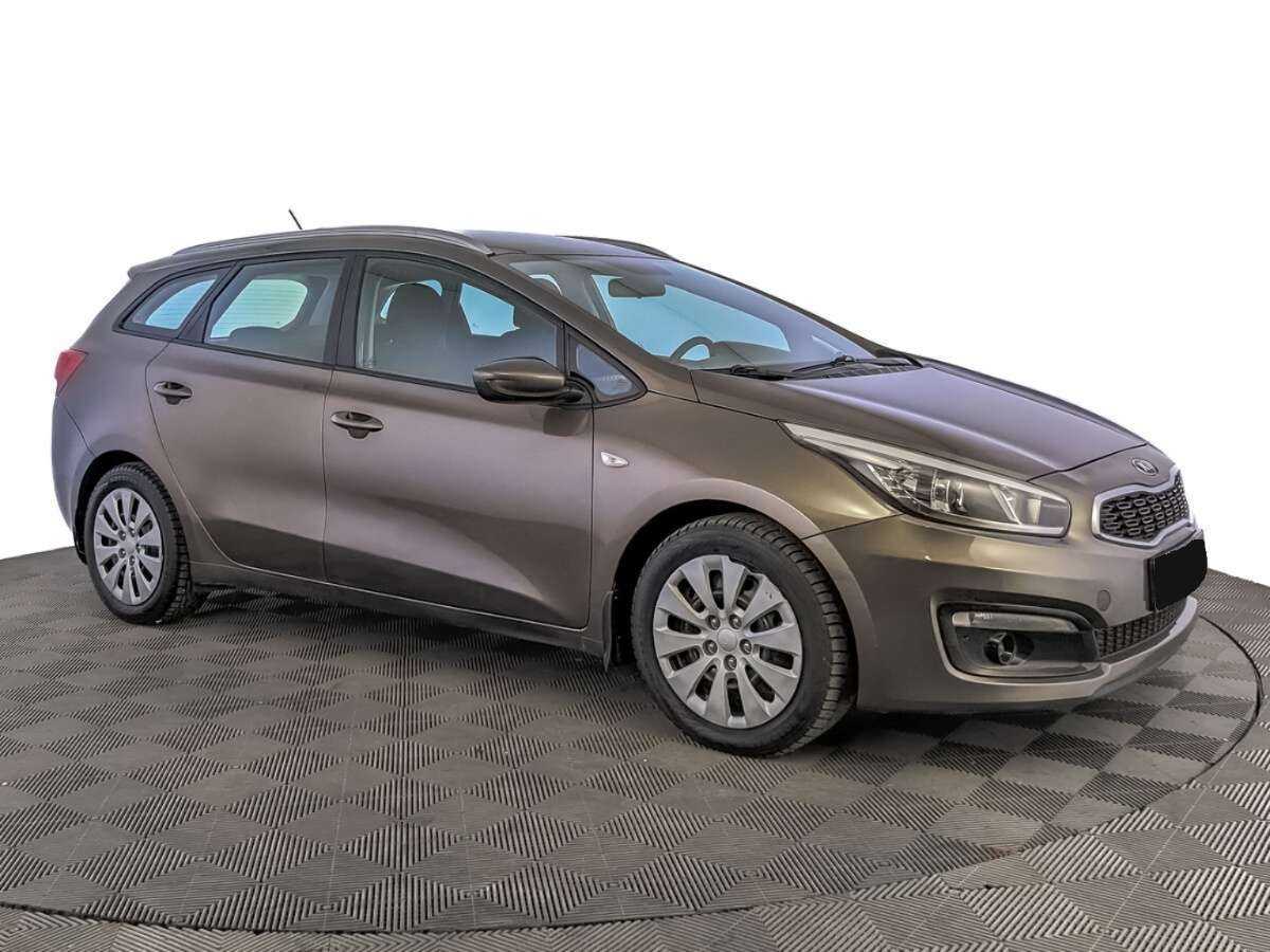 Kia Ceed б/у, 2015, Автоматическая. Фото: #2