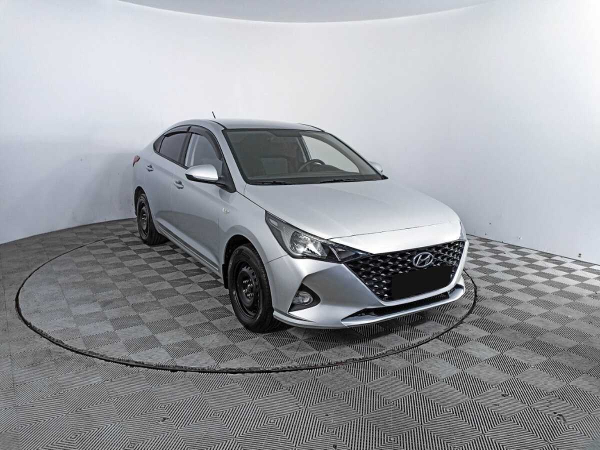 Hyundai Solaris б/у, 2021, Автоматическая. Фото: #2