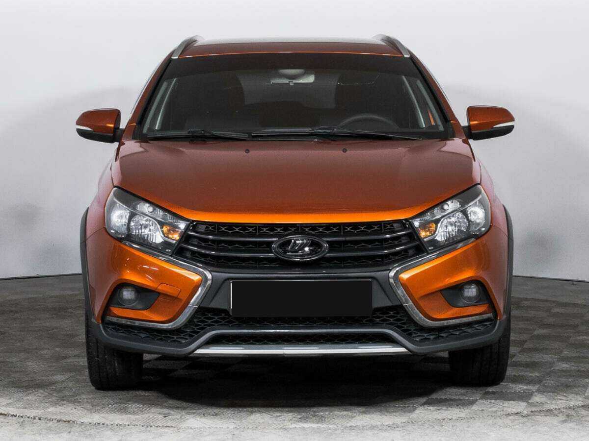 Lada (ВАЗ) Vesta б/у, 2018, Механическая. Фото: #1