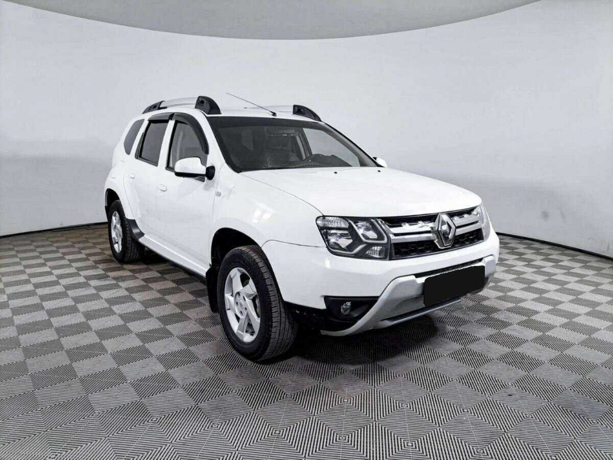 Renault Duster б/у, 2017, Автоматическая. Фото: #2