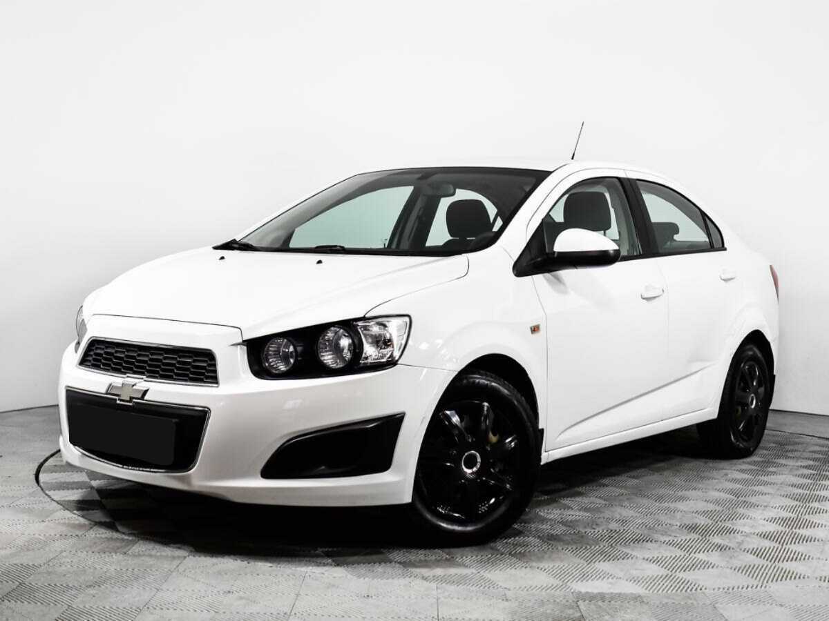 Chevrolet Aveo б/у, 2014, Механическая. Фото: #0
