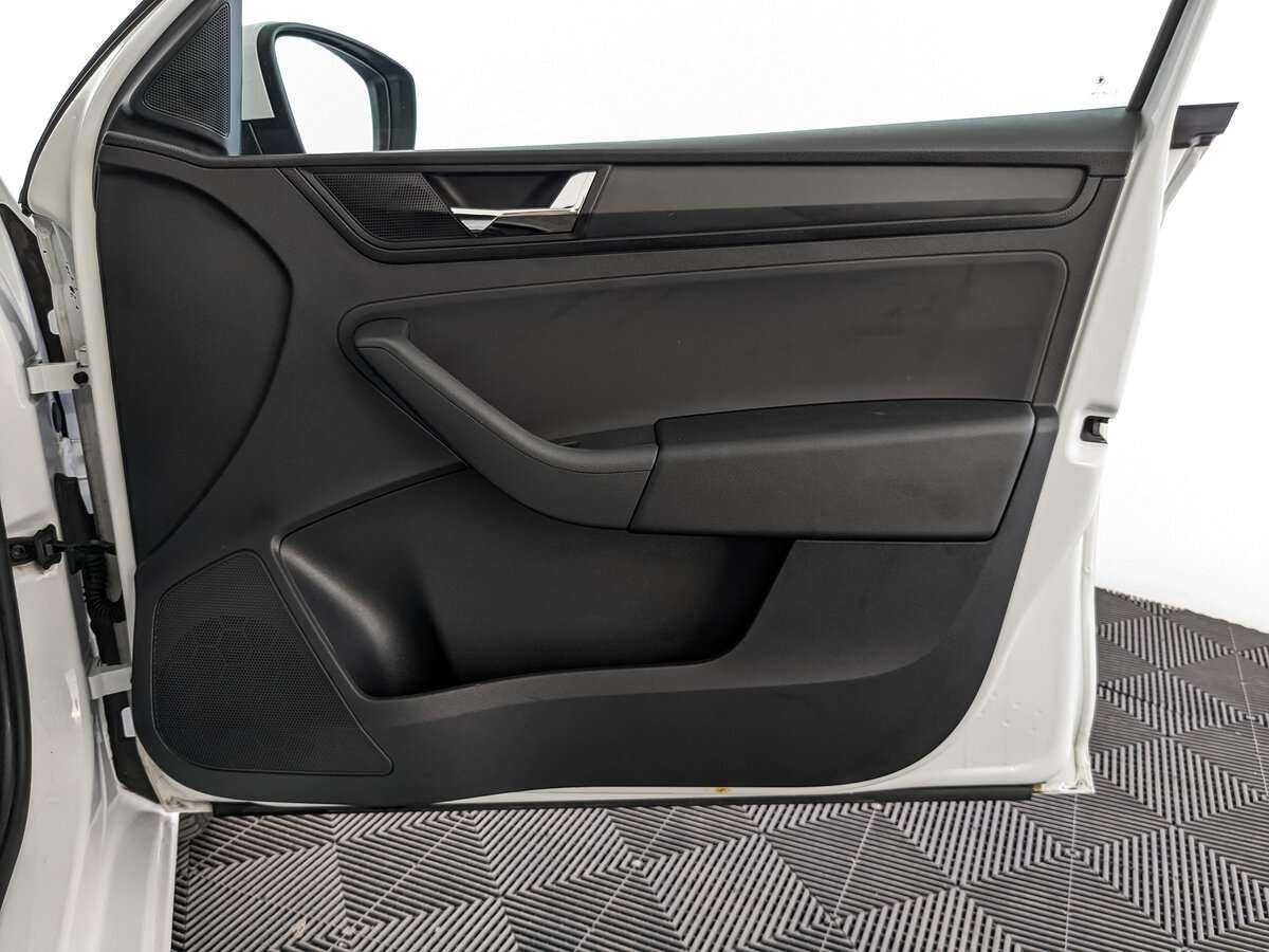 Skoda Rapid б/у, 2018, Автоматическая. Фото: #20