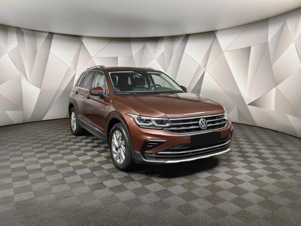 Volkswagen Tiguan б/у, 2021, Роботизированная. Фото: #2