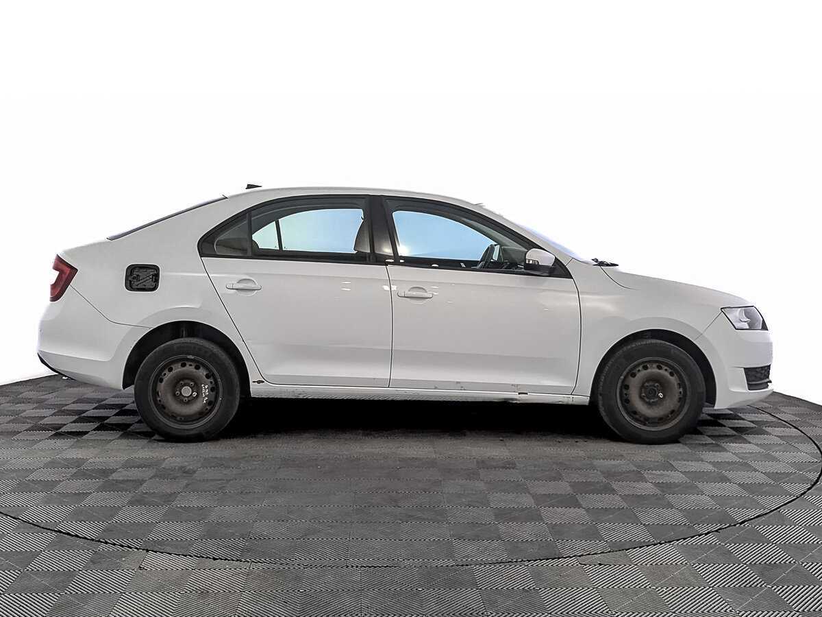 Skoda Rapid б/у, 2019, Автоматическая. Фото: #3