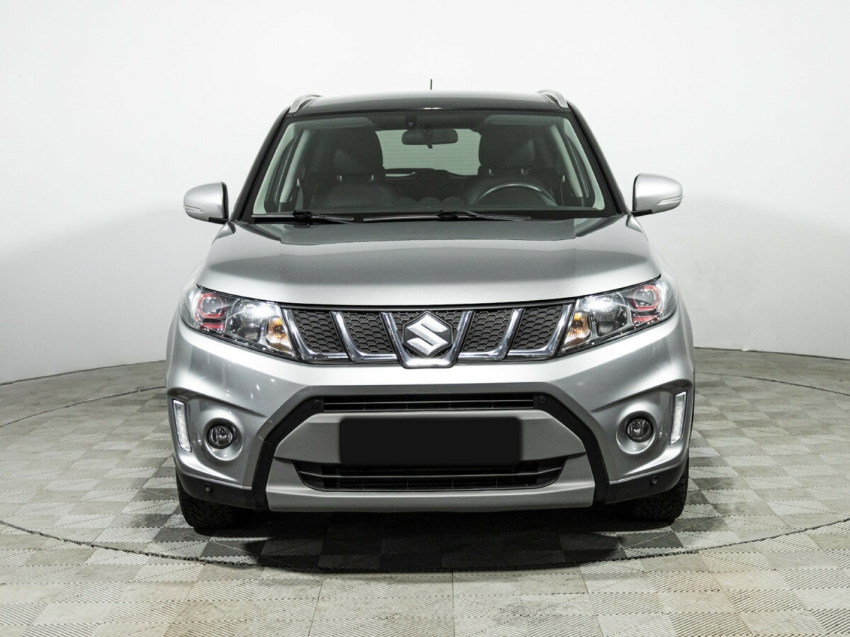 Suzuki Vitara б/у, 2018, Автоматическая. Фото: #1