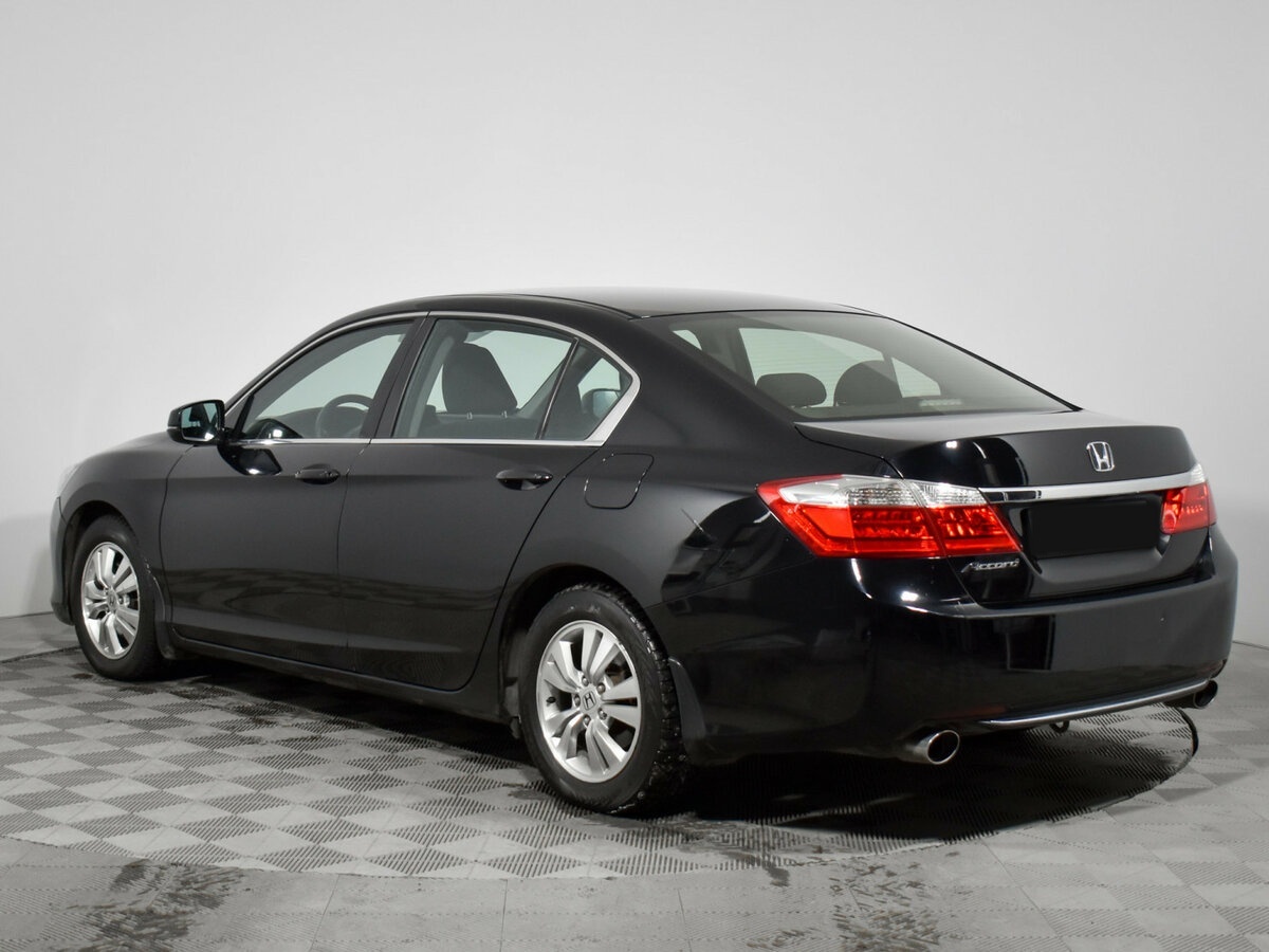 Honda Accord б/у, 2013, Автоматическая. Фото: #6