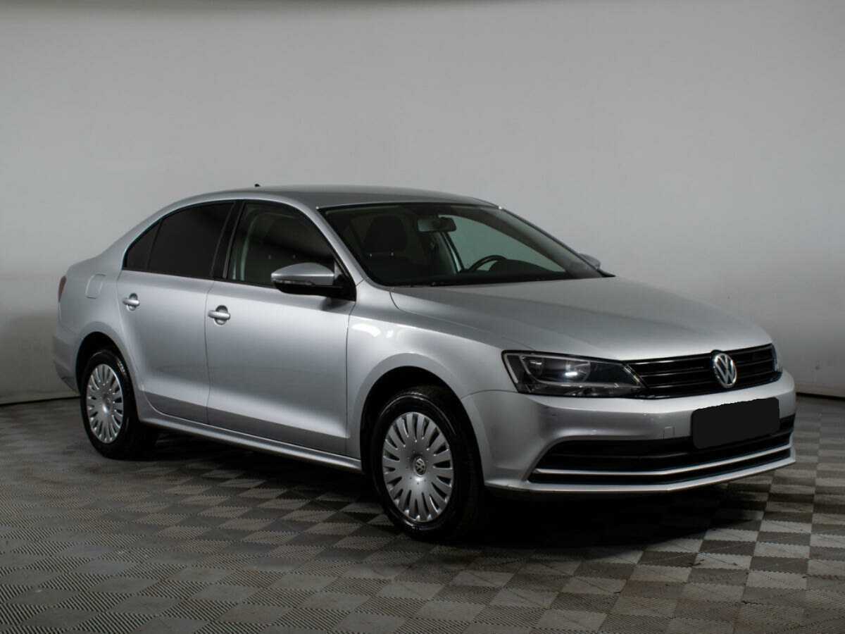 Volkswagen Jetta б/у, 2018, Роботизированная. Фото: #2