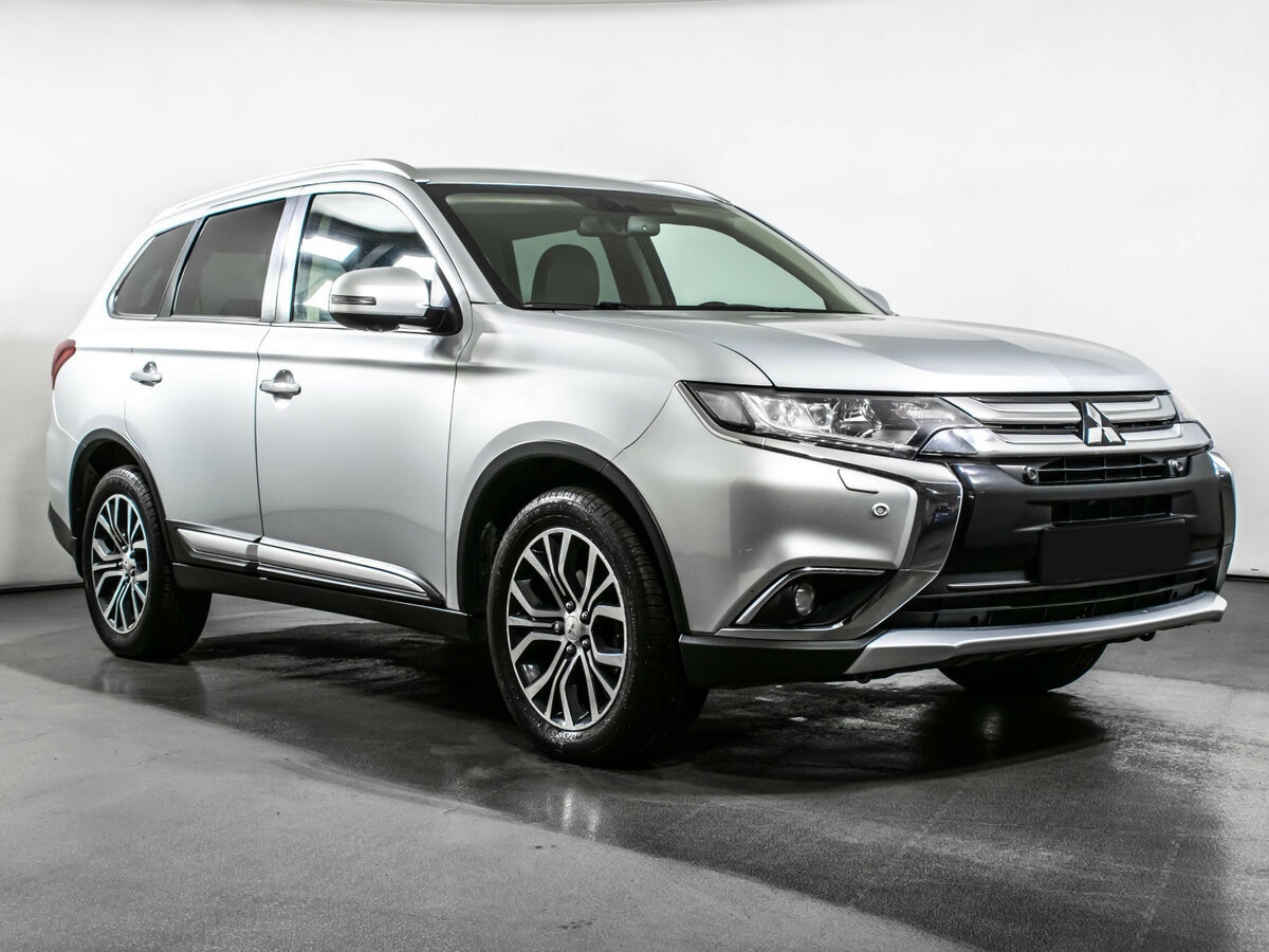 Mitsubishi Outlander б/у, 2017, Вариатор. Фото: #2