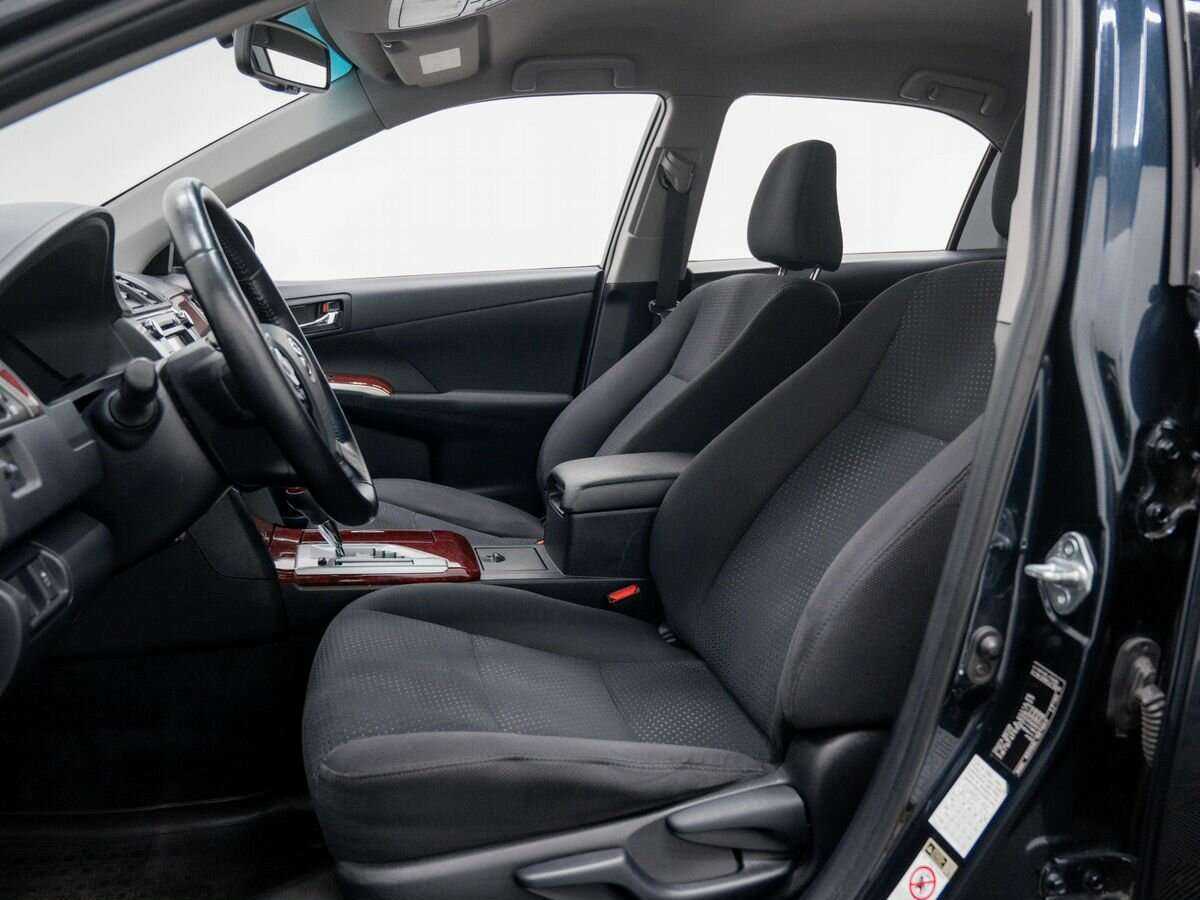 Toyota Camry б/у, 2014, Автоматическая. Фото: #17
