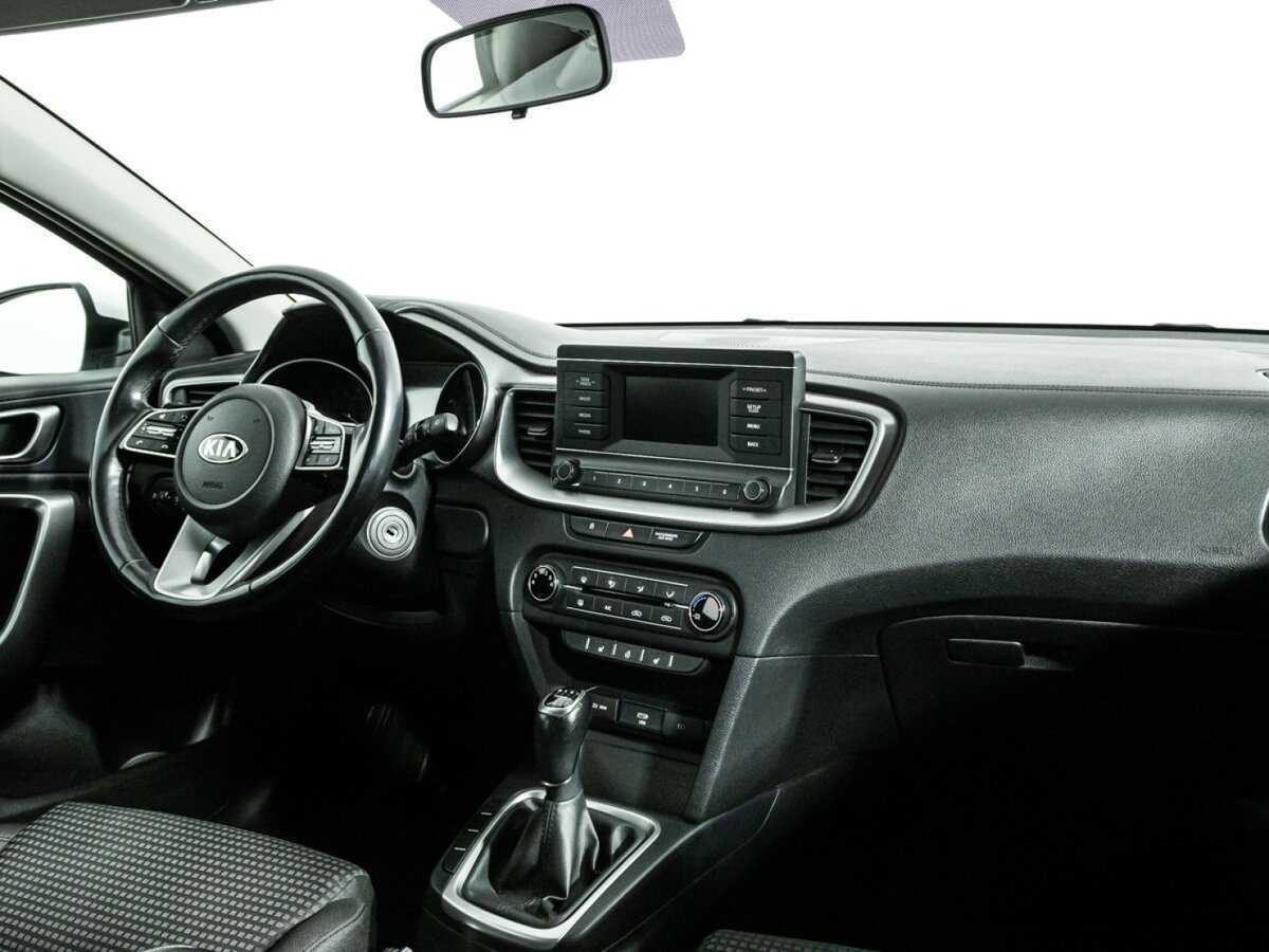 Kia Ceed б/у, 2020, Механическая. Фото: #9