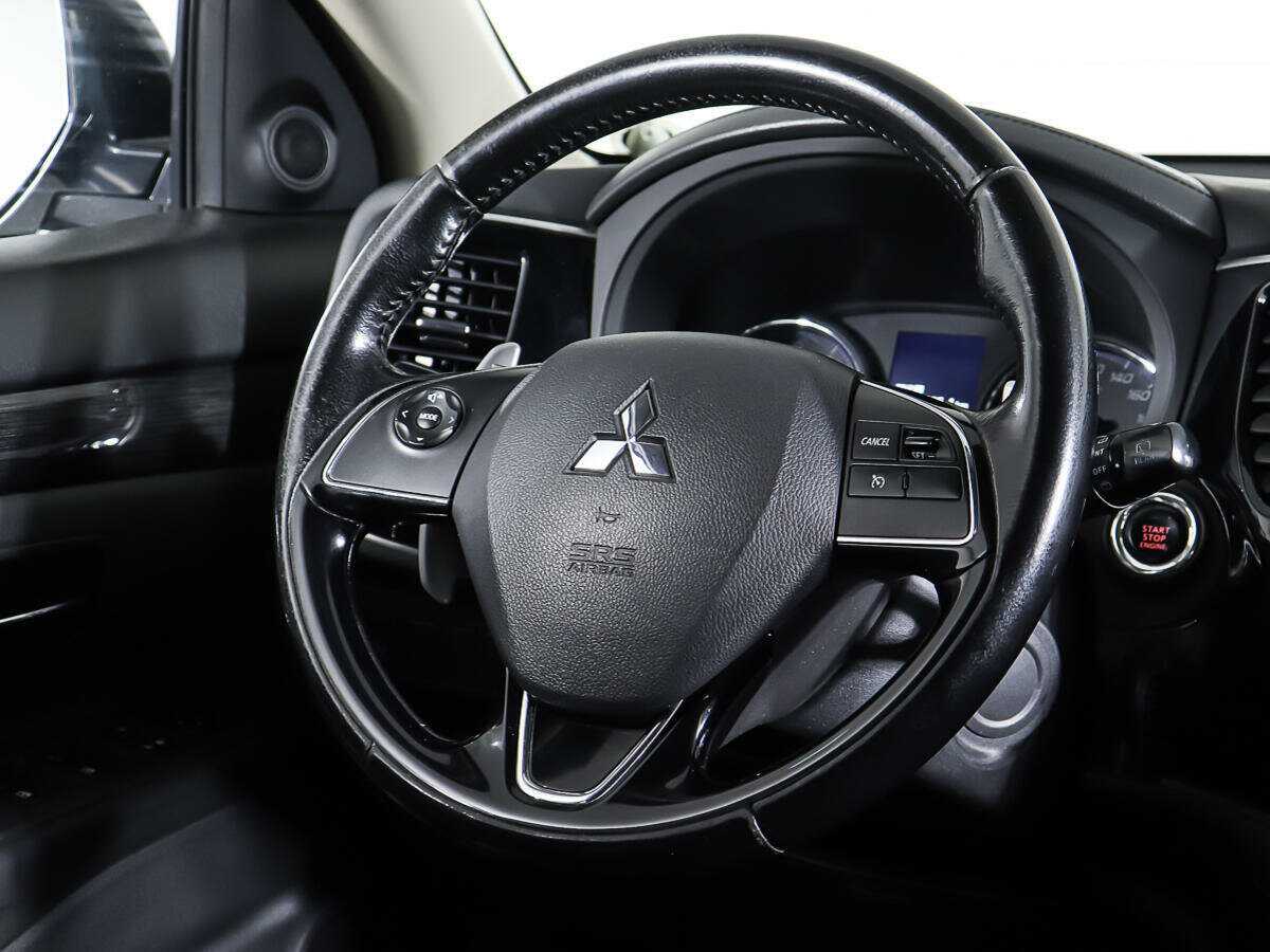 Mitsubishi Outlander б/у, 2015, Вариатор. Фото: #14