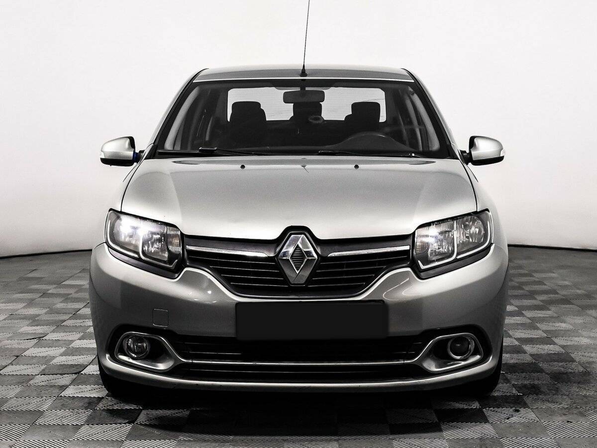 Renault Logan б/у, 2016, Механическая. Фото: #1