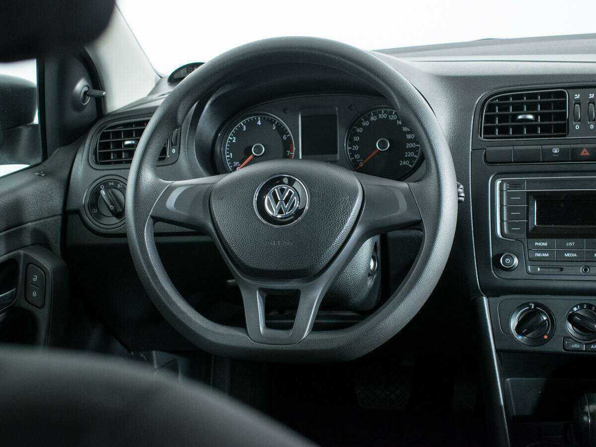 Volkswagen Polo б/у, 2019, Автоматическая. Фото: #13