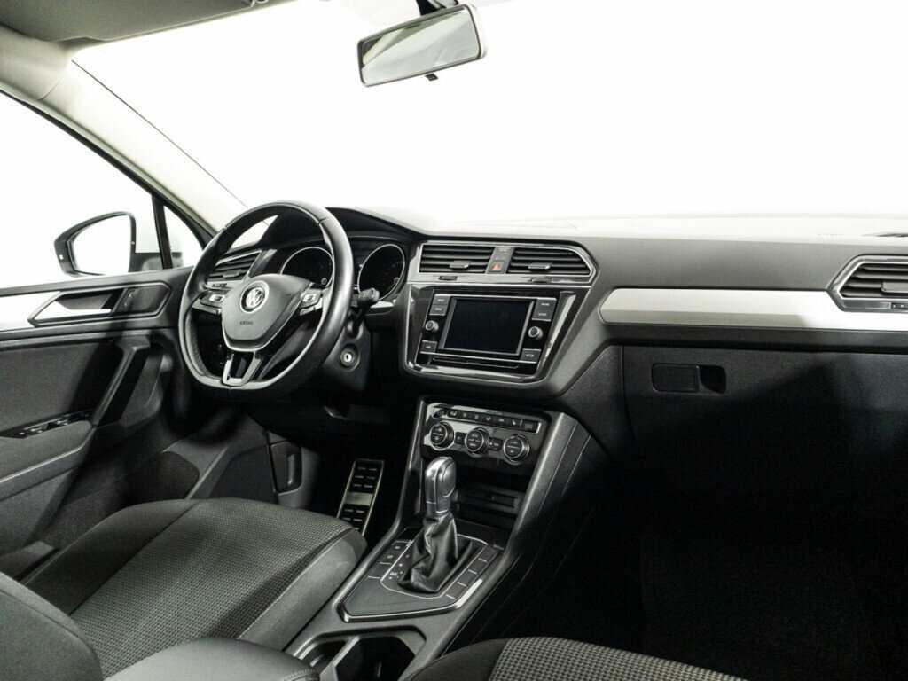Volkswagen Tiguan б/у, 2018, Роботизированная. Фото: #8