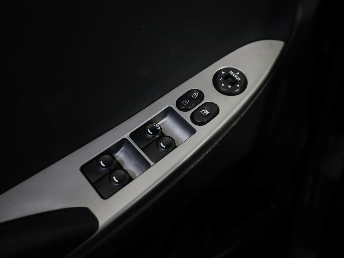 Hyundai Solaris б/у, 2016, Механическая. Фото: #12