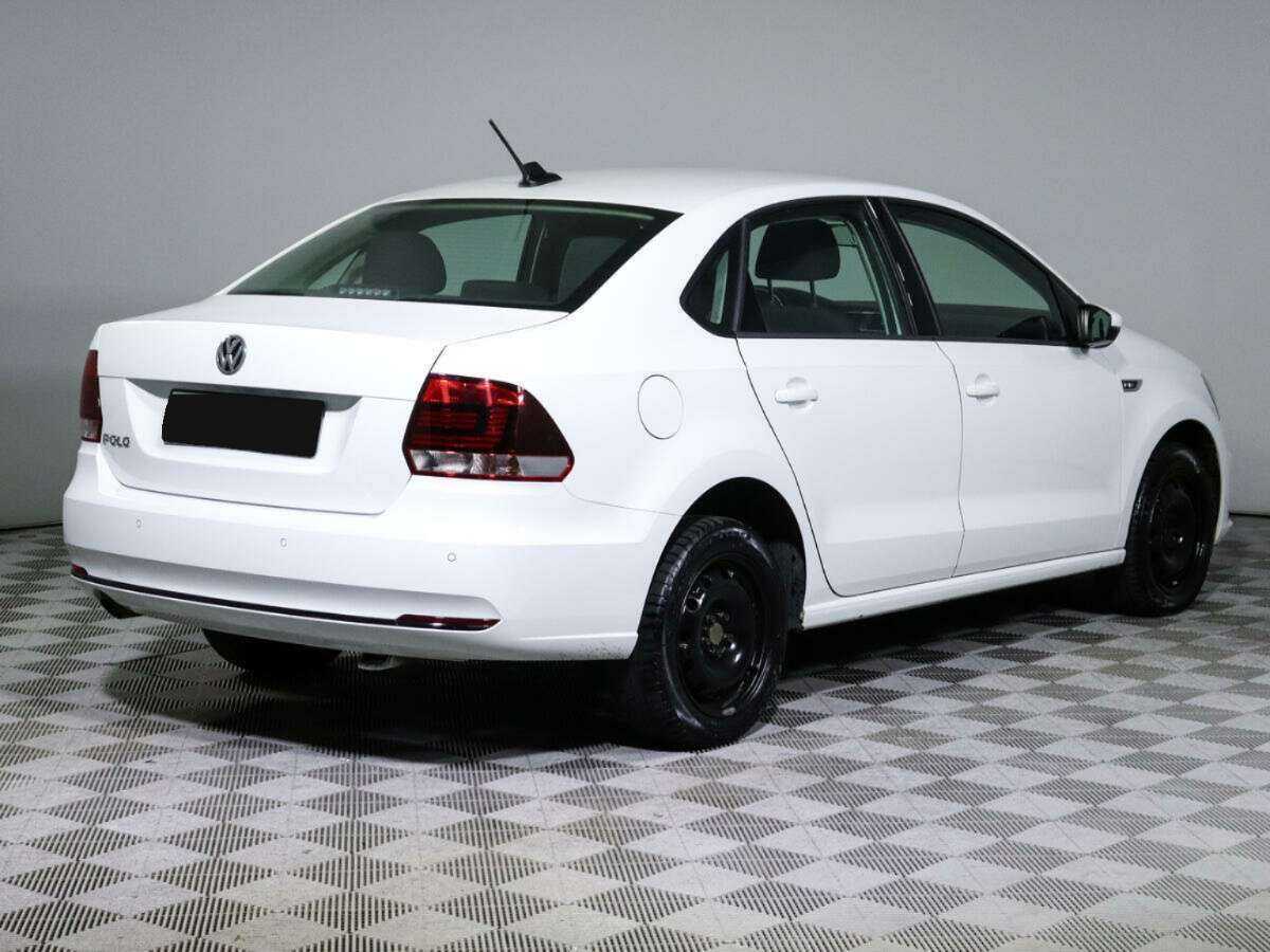 Volkswagen Polo б/у, 2019, Автоматическая. Фото: #4