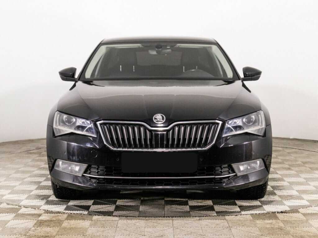 Skoda Superb б/у, 2017, Роботизированная. Фото: #1