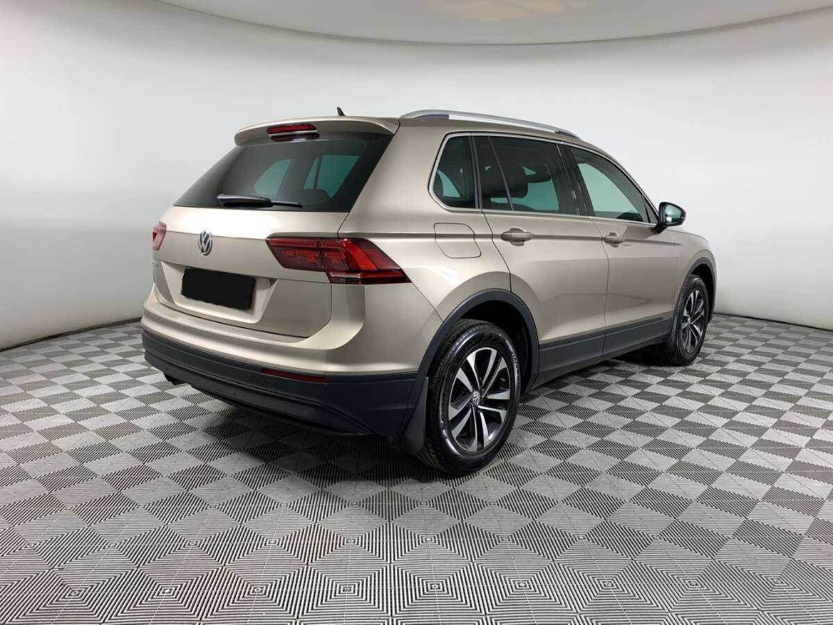 Volkswagen Tiguan б/у, 2020, Роботизированная. Фото: #4