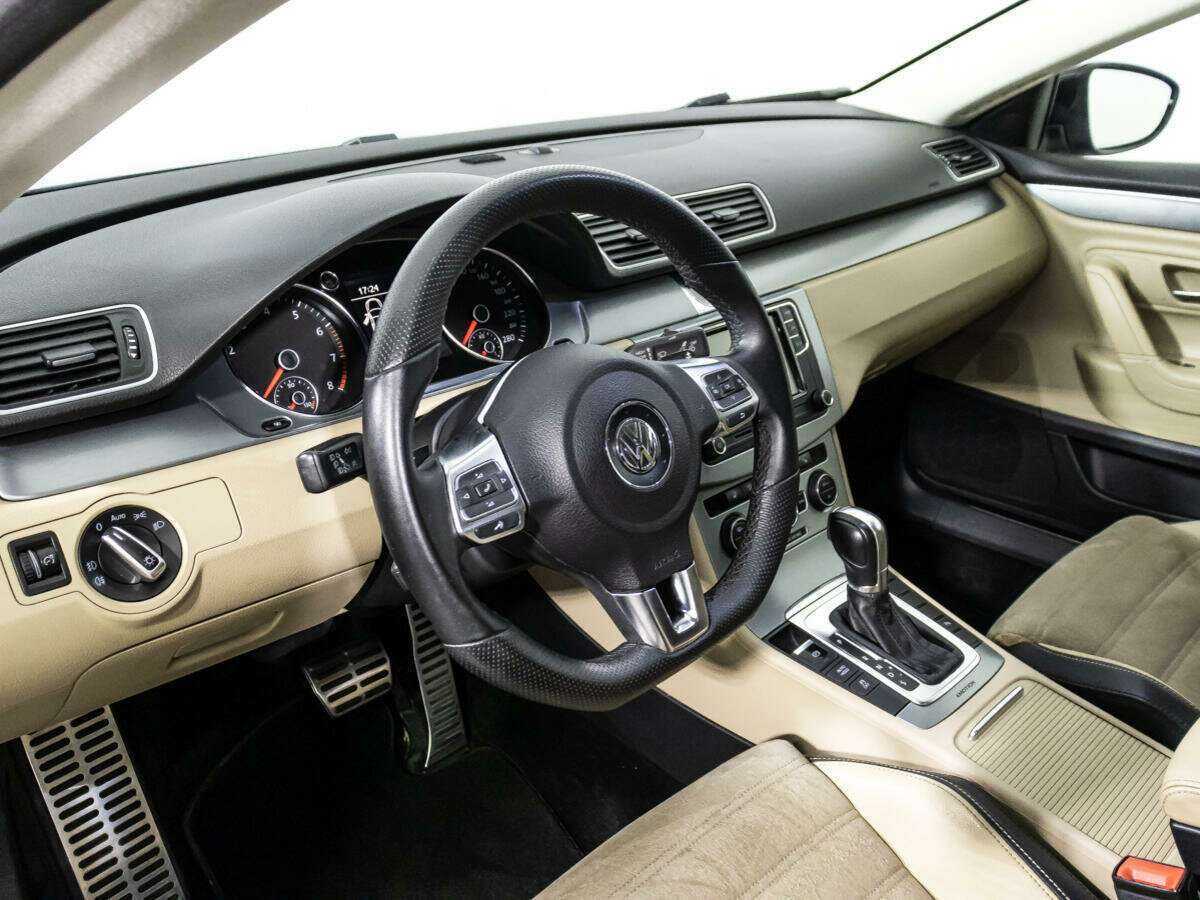 Volkswagen Passat CC б/у, 2012, Роботизированная. Фото: #10