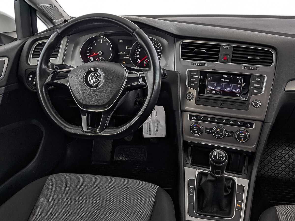 Volkswagen Golf б/у, 2014, Механическая. Фото: #26