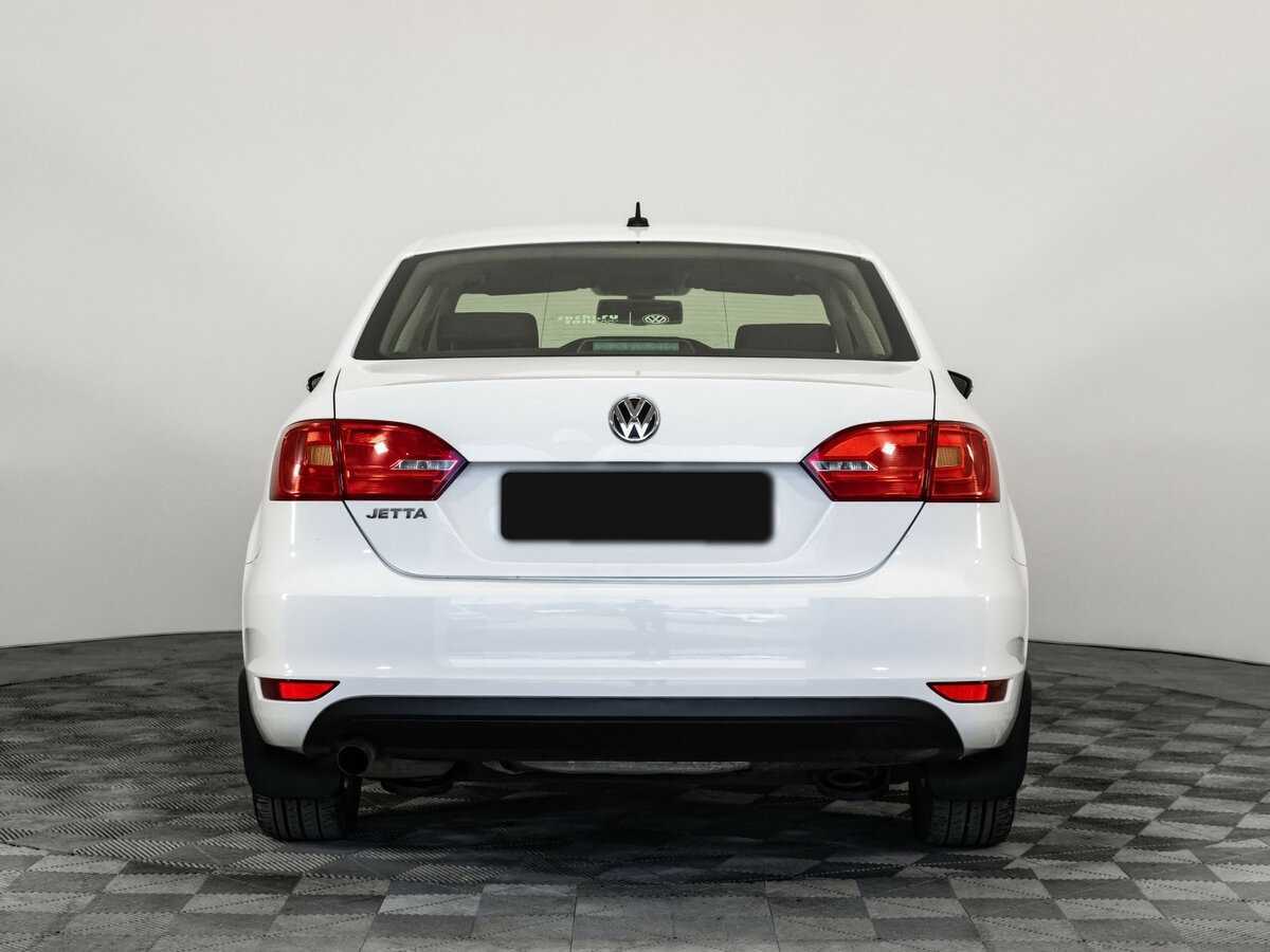 Volkswagen Jetta б/у, 2013, Механическая. Фото: #4