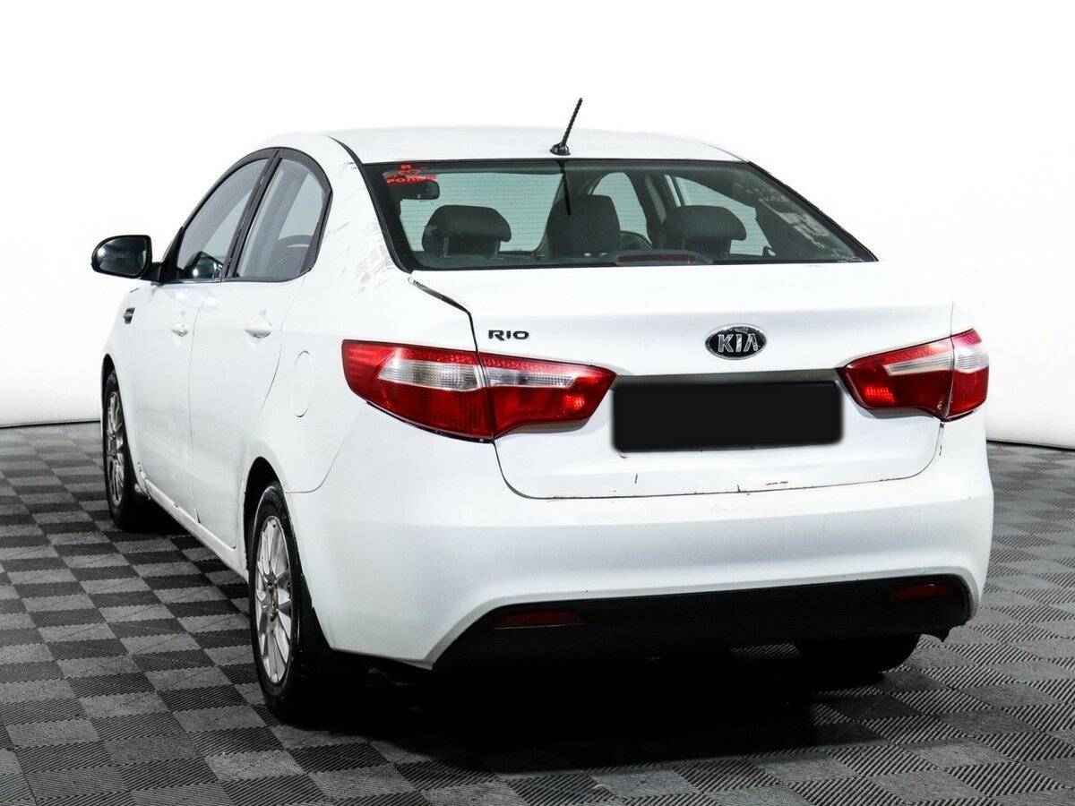 Kia Rio б/у, 2013, Автоматическая. Фото: #5