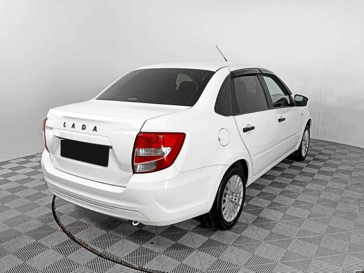Lada (ВАЗ) Granta б/у, 2020, Механическая. Фото: #3