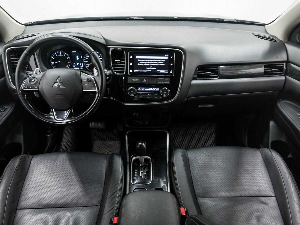 Mitsubishi Outlander б/у, 2017, Вариатор. Фото: #9