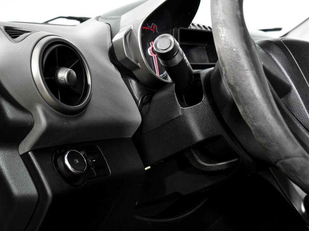 Chevrolet Aveo б/у, 2013, Автоматическая. Фото: #9