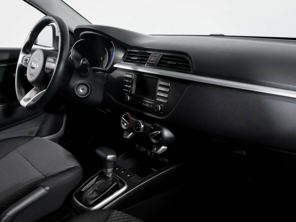 Kia Rio б/у, 2018, Автоматическая. Фото: #6