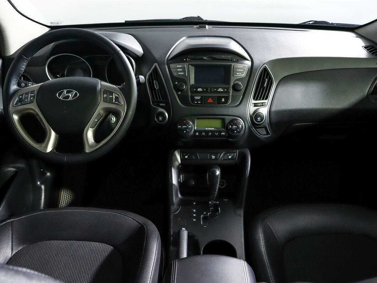 Hyundai ix35 б/у, 2014, Автоматическая. Фото: #9