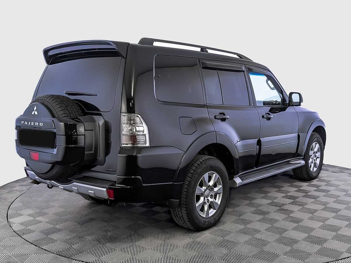 Mitsubishi Pajero б/у, 2013, Автоматическая. Фото: #4