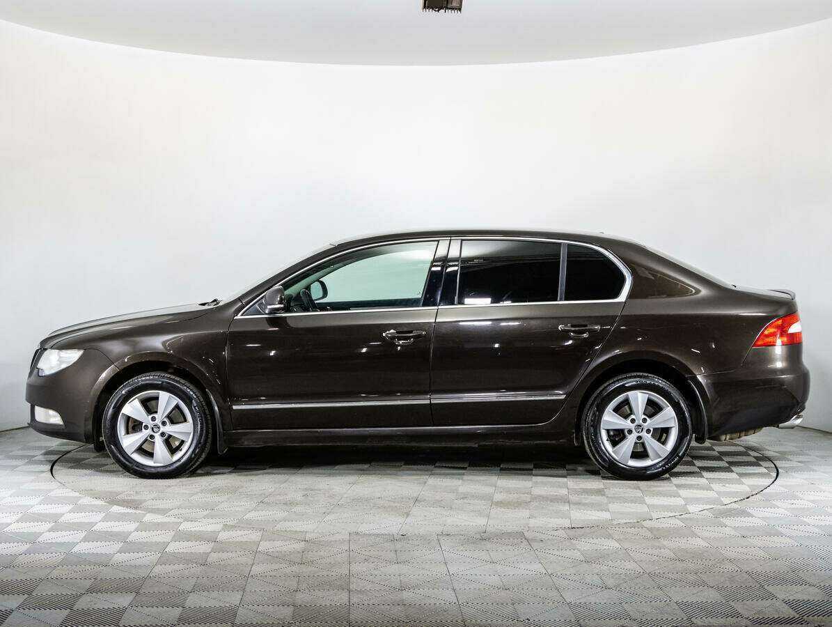 Skoda Superb б/у, 2012, Автоматическая. Фото: #7