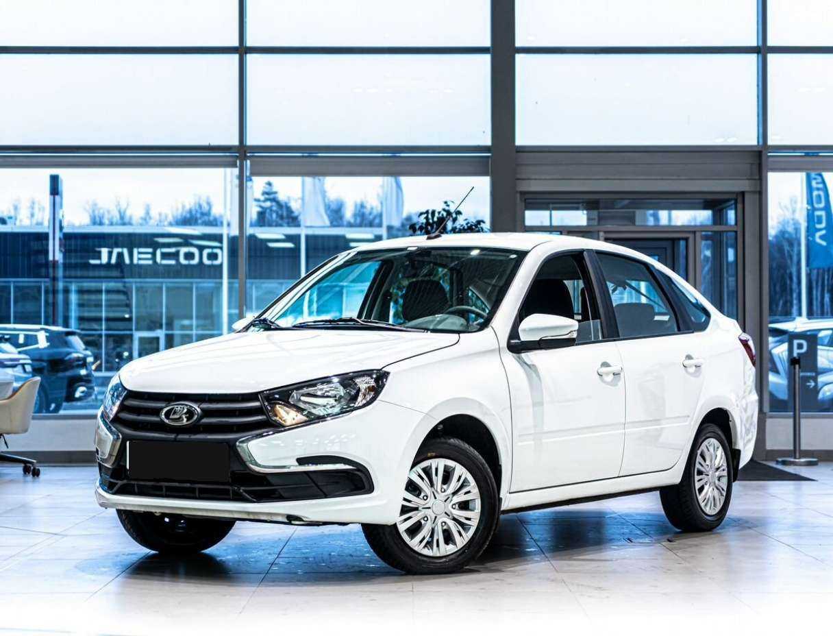 Lada (ВАЗ) Granta б/у, 2023, Механическая. Фото: #0