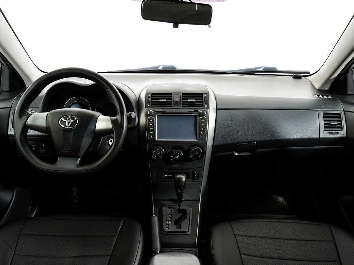 Toyota Corolla б/у, 2012, Автоматическая. Фото: #9