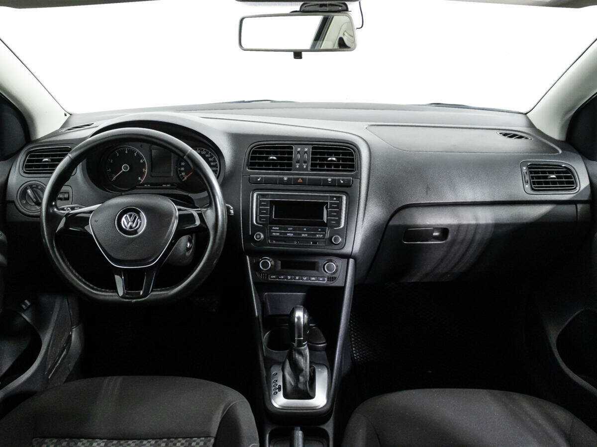 Volkswagen Polo б/у, 2017, Автоматическая. Фото: #12