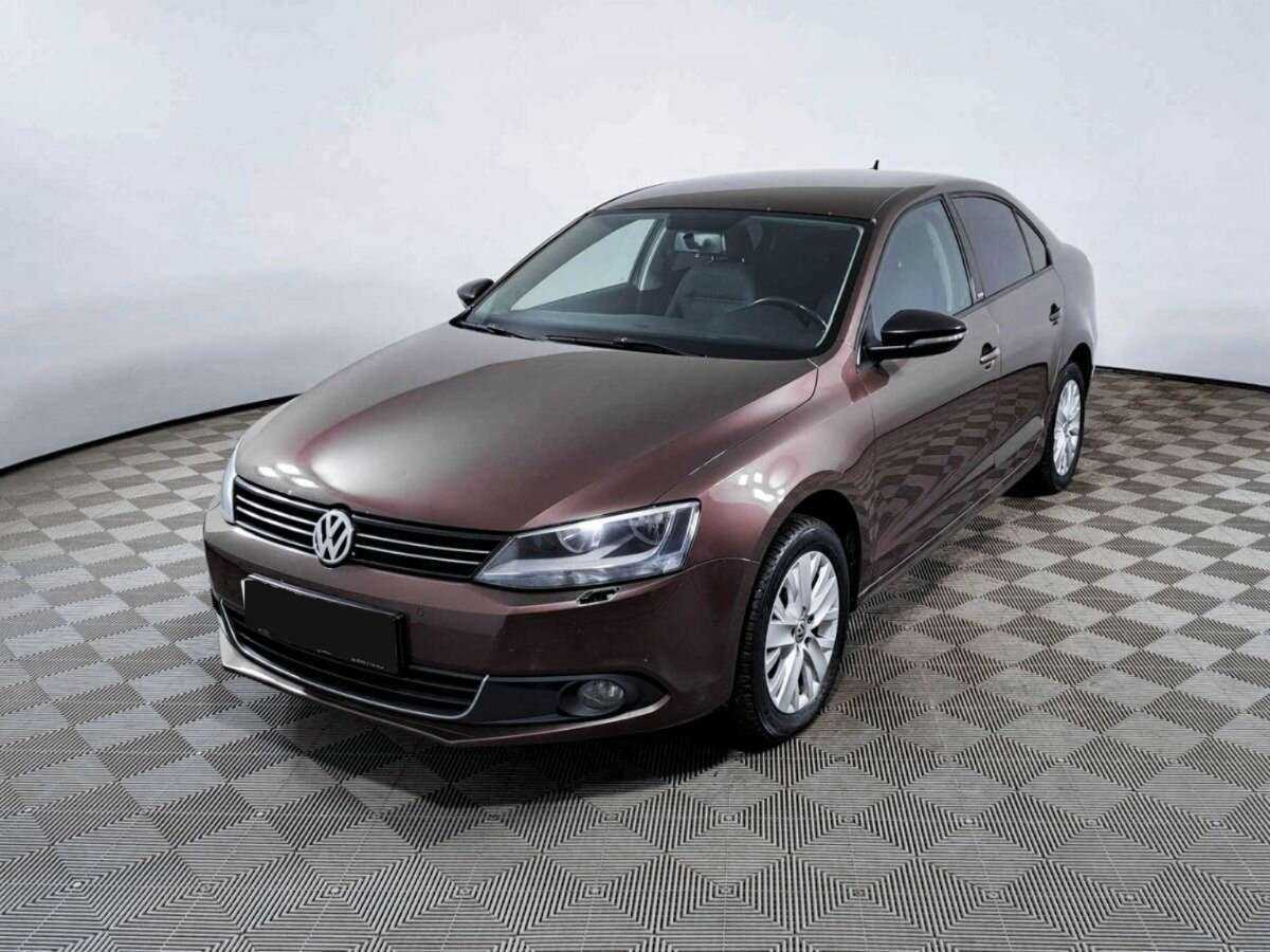 Volkswagen Jetta б/у, 2014, Механическая. Фото: #0