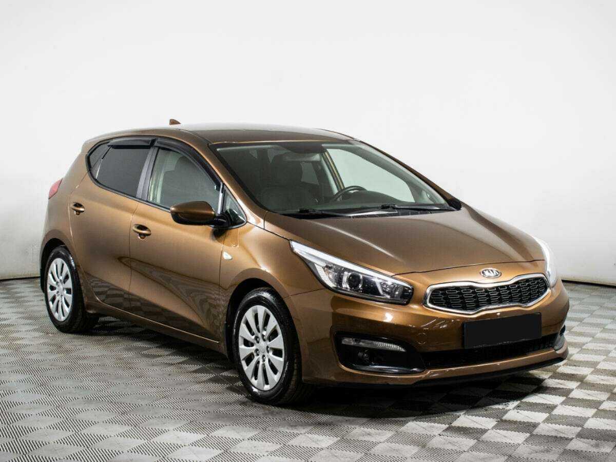 Kia Ceed б/у, 2017, Автоматическая. Фото: #2