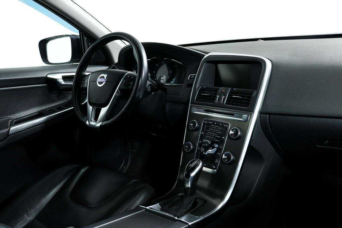 Volvo XC60 б/у, 2013, Автоматическая. Фото: #8
