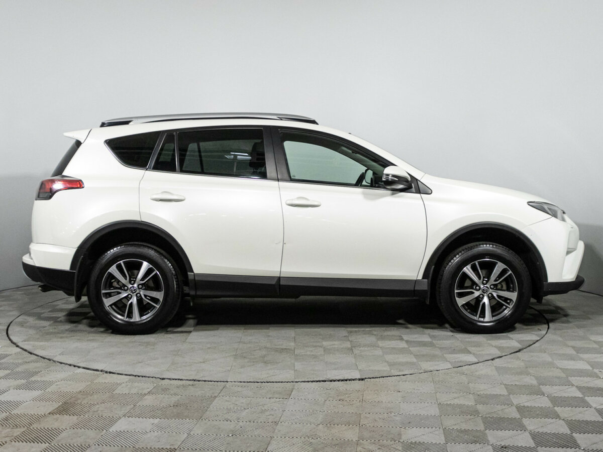 Toyota RAV4 б/у, 2017, Вариатор. Фото: #3
