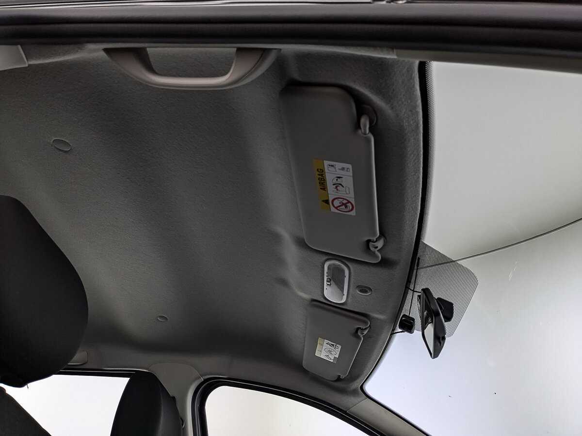 Nissan Terrano б/у, 2015, Автоматическая. Фото: #21