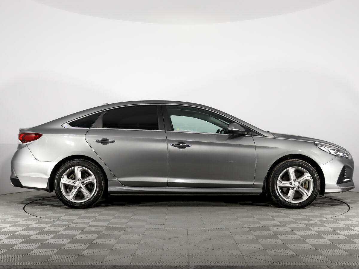 Hyundai Sonata б/у, 2017, Автоматическая. Фото: #3