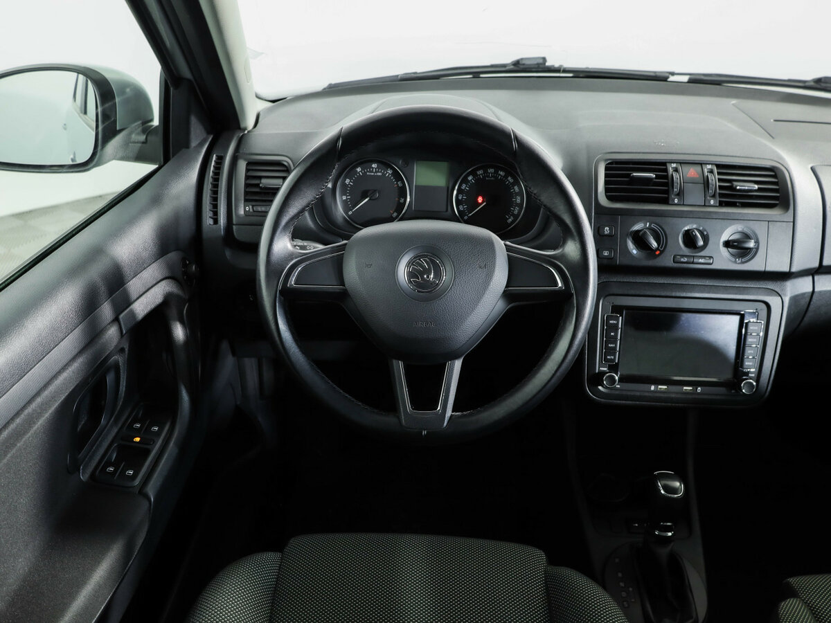 Skoda Fabia б/у, 2014, Автоматическая. Фото: #8